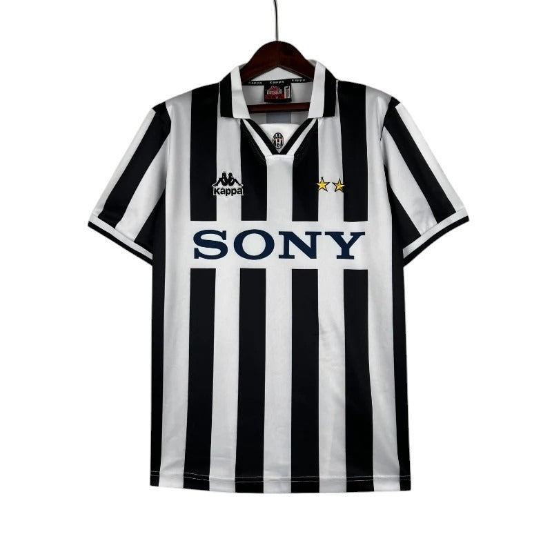 Juventus FC Home Kit 1996