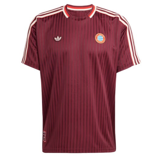 Bayern München Terrace Icons 25
Kit