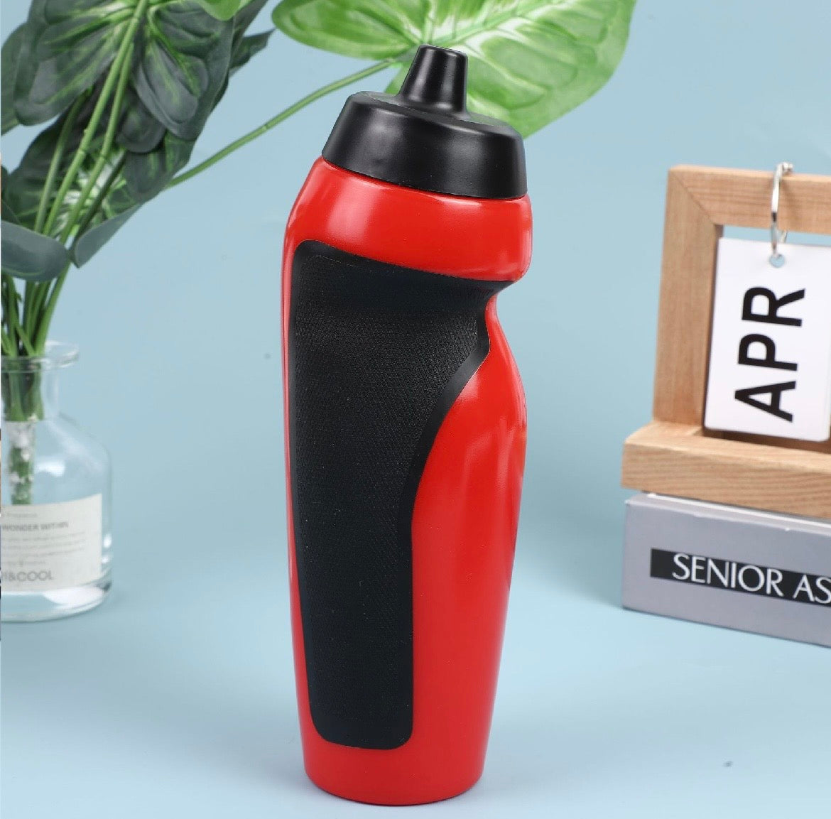 Elite Athlete Squeeze Bottle – Leak-Proof Sports Hydration